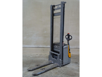 Штабелер STILL