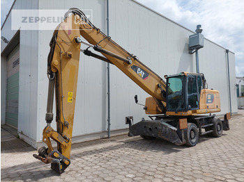 Перевантажувач CATERPILLAR MH3024