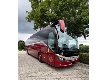 Туристичний автобус SETRA