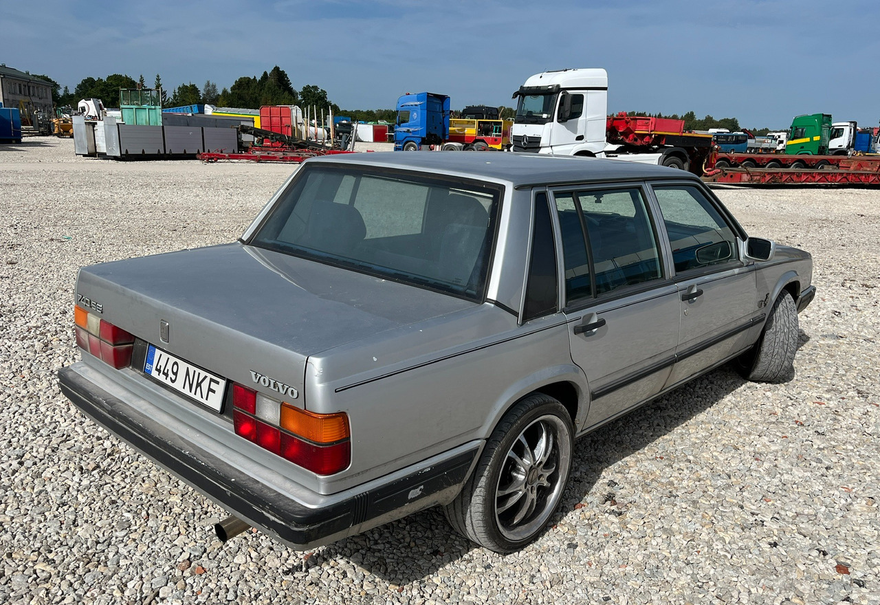 1992 VOLVO 740SE 2.3 85kW - Легковий автомобіль: фото 4 1992 VOLVO 740SE 2.3 85kW - Легковий автомобіль: фото 4