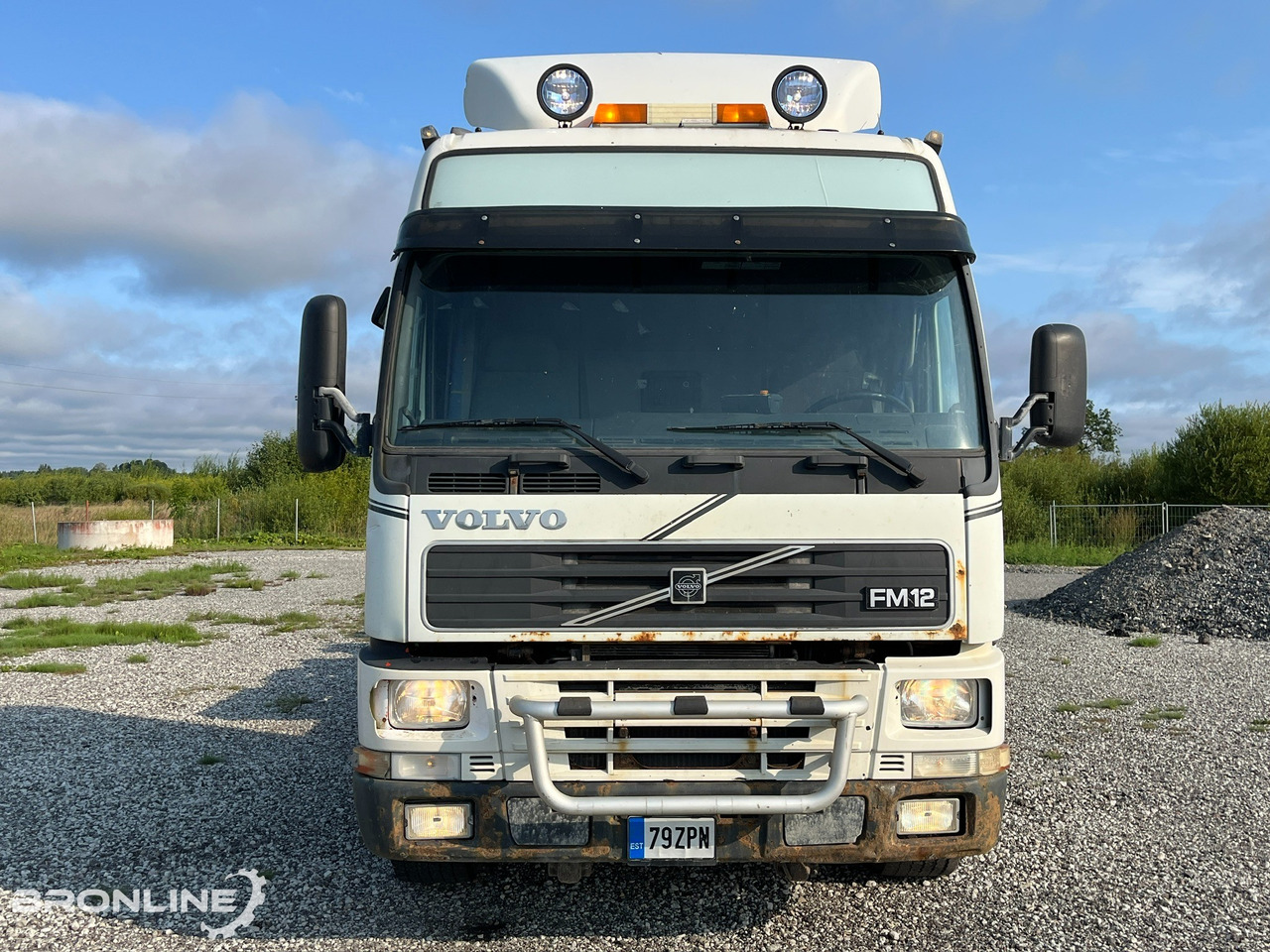 1999 Volvo FM12 8x4 Metsatehnika veok - Автовоз вантажівка: фото 3 1999 Volvo FM12 8x4 Metsatehnika veok - Автовоз вантажівка: фото 3