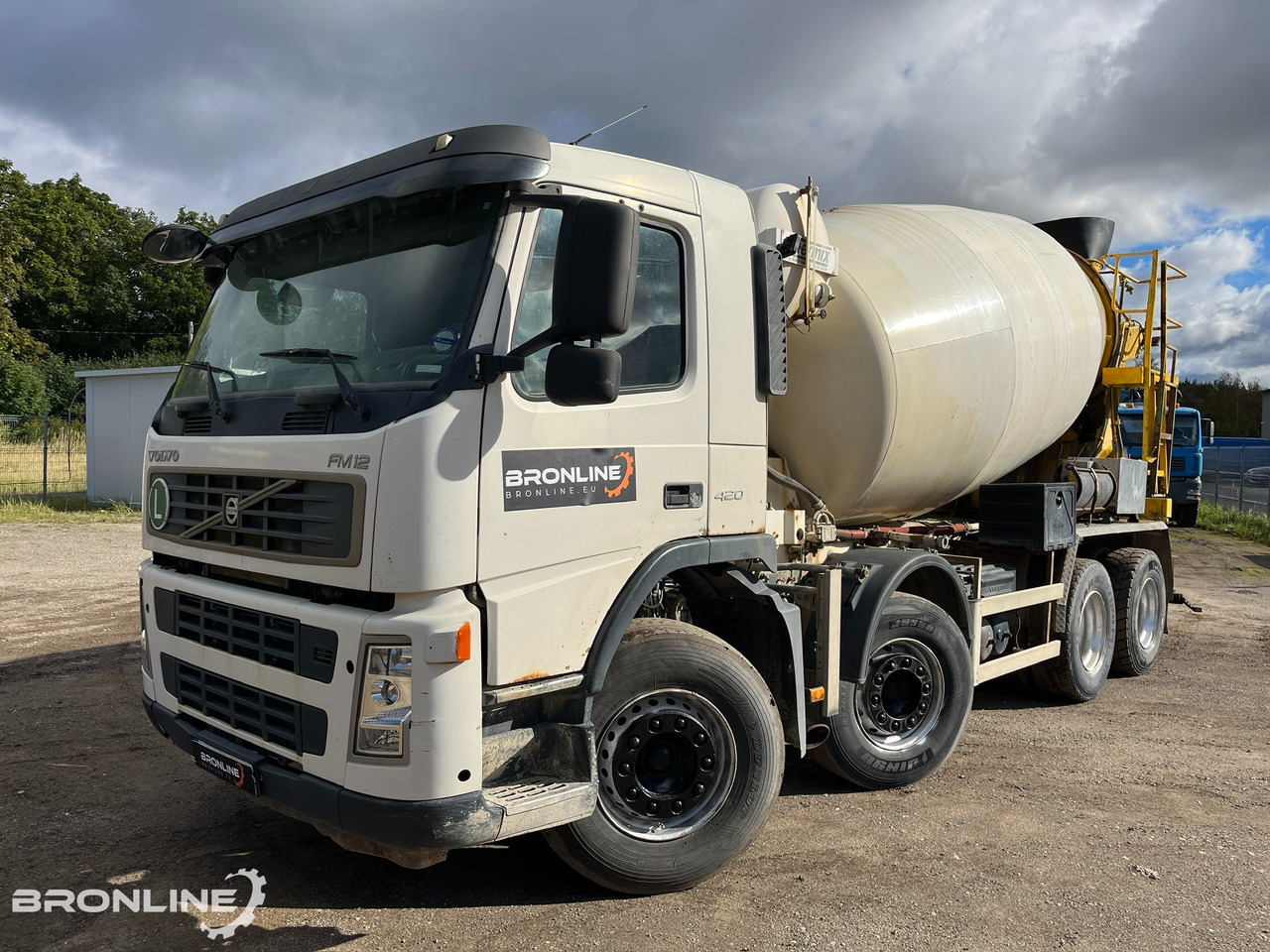 2004 Volvo FM12 420 8x4 Intermix 10m³ - Автобетонозмішувач: фото 1 2004 Volvo FM12 420 8x4 Intermix 10m³ - Автобетонозмішувач: фото 1