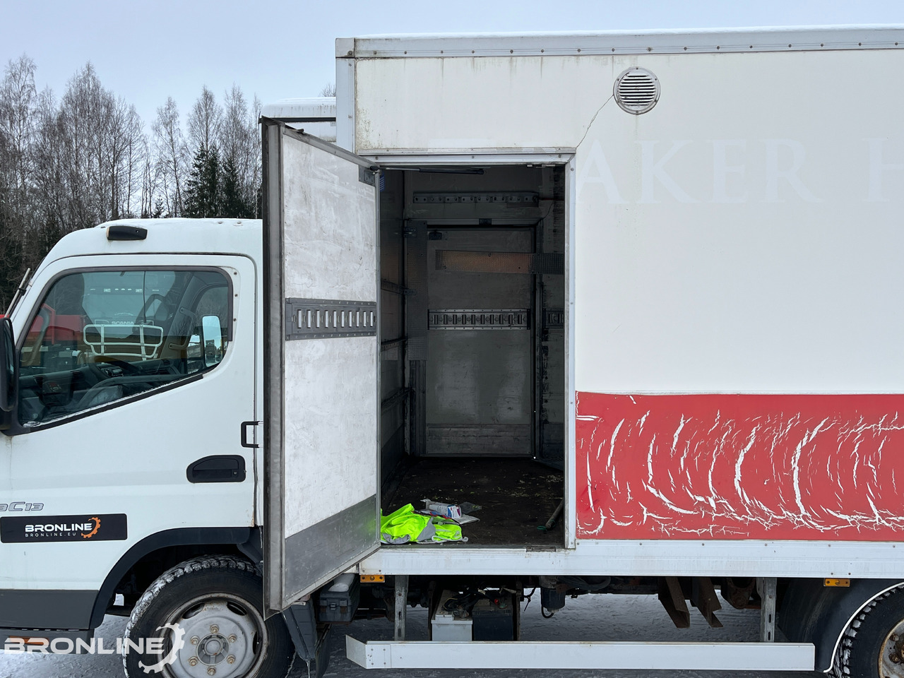 Рефрижератор вантажівка 2007 Mitsubishi Fuso Canter 3c13 BOX: фото 8