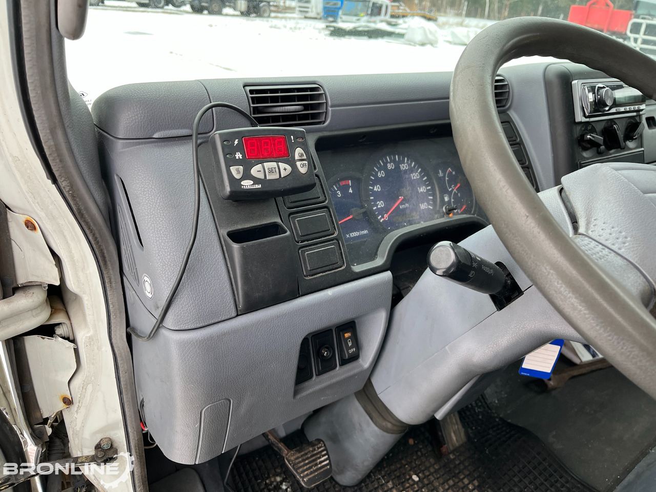 Рефрижератор вантажівка 2007 Mitsubishi Fuso Canter 3c13 BOX: фото 15