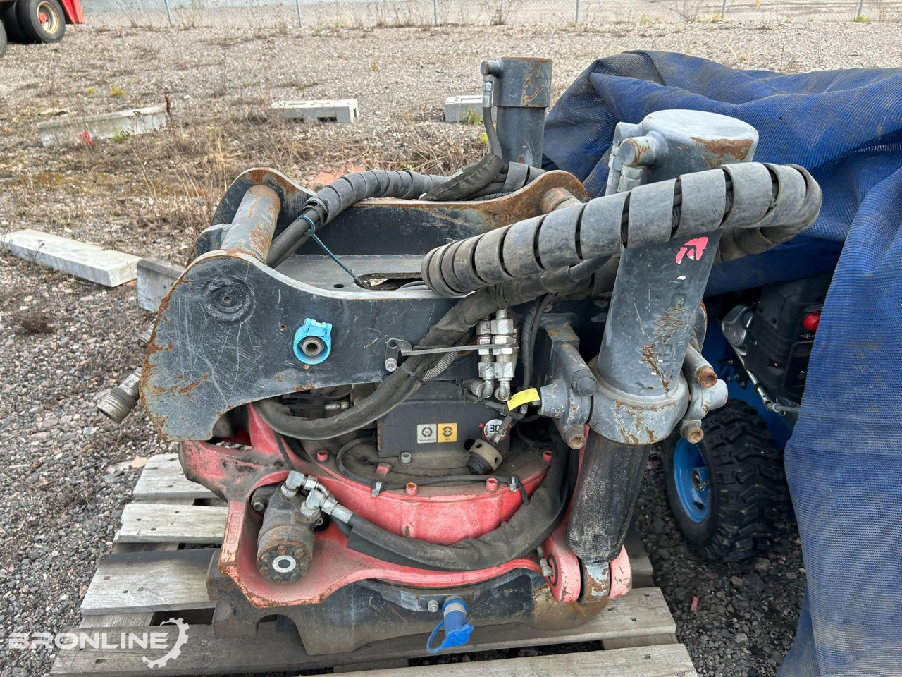 Rototilt R8 tiltrotator S70 - Тилтротатор: фото 3 Rototilt R8 tiltrotator S70 - Тилтротатор: фото 3