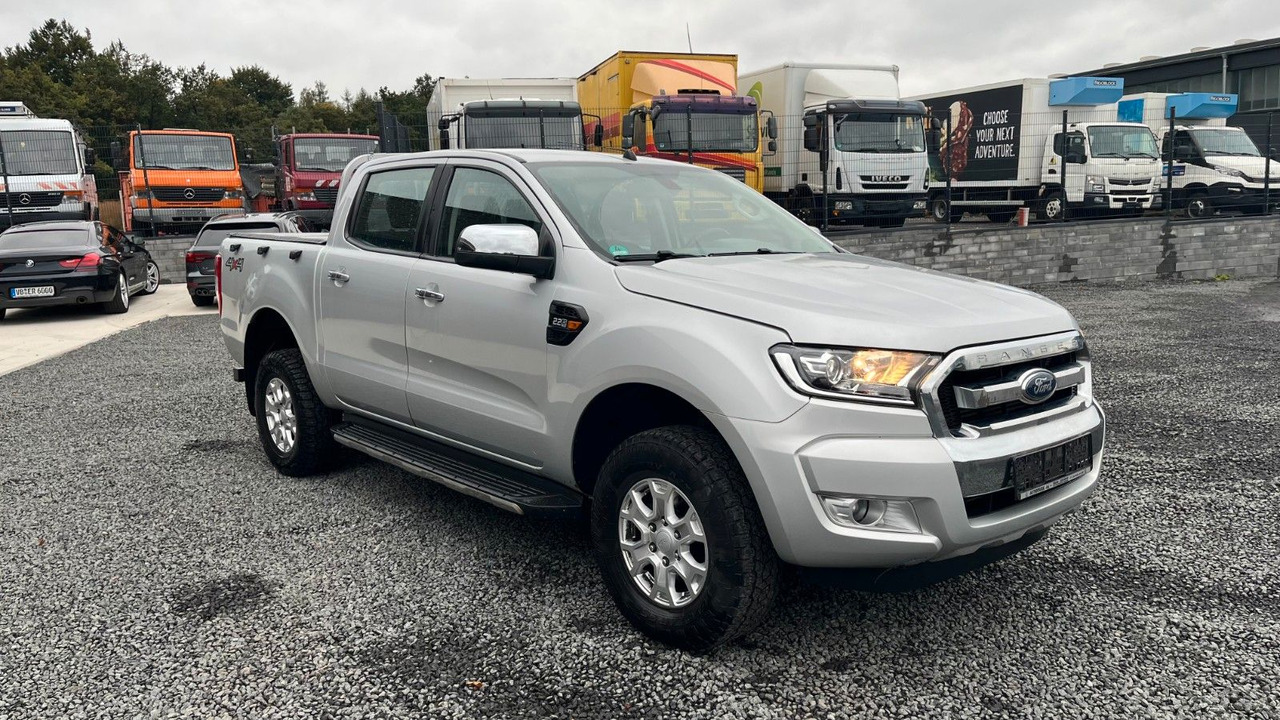 Ford Ranger XLT Doppelkabine 4x4 - Позашляховик: фото 3 Ford Ranger XLT Doppelkabine 4x4 - Позашляховик: фото 3