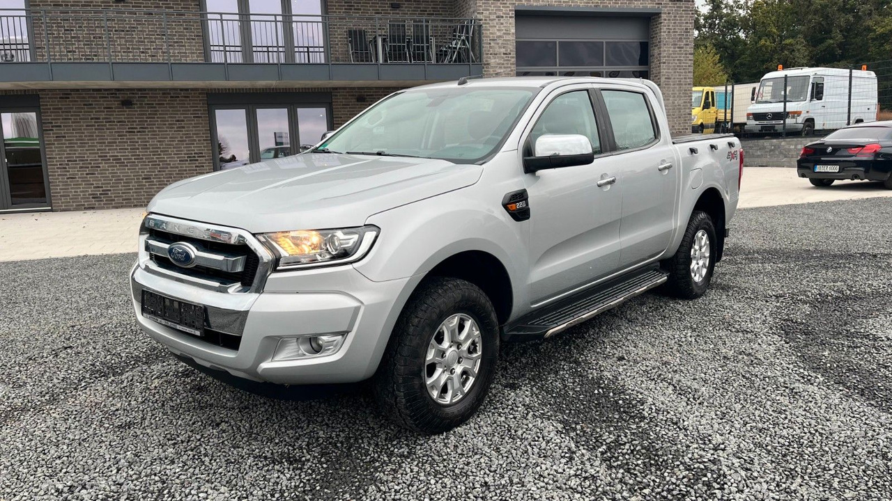 Ford Ranger XLT Doppelkabine 4x4 - Позашляховик: фото 2 Ford Ranger XLT Doppelkabine 4x4 - Позашляховик: фото 2