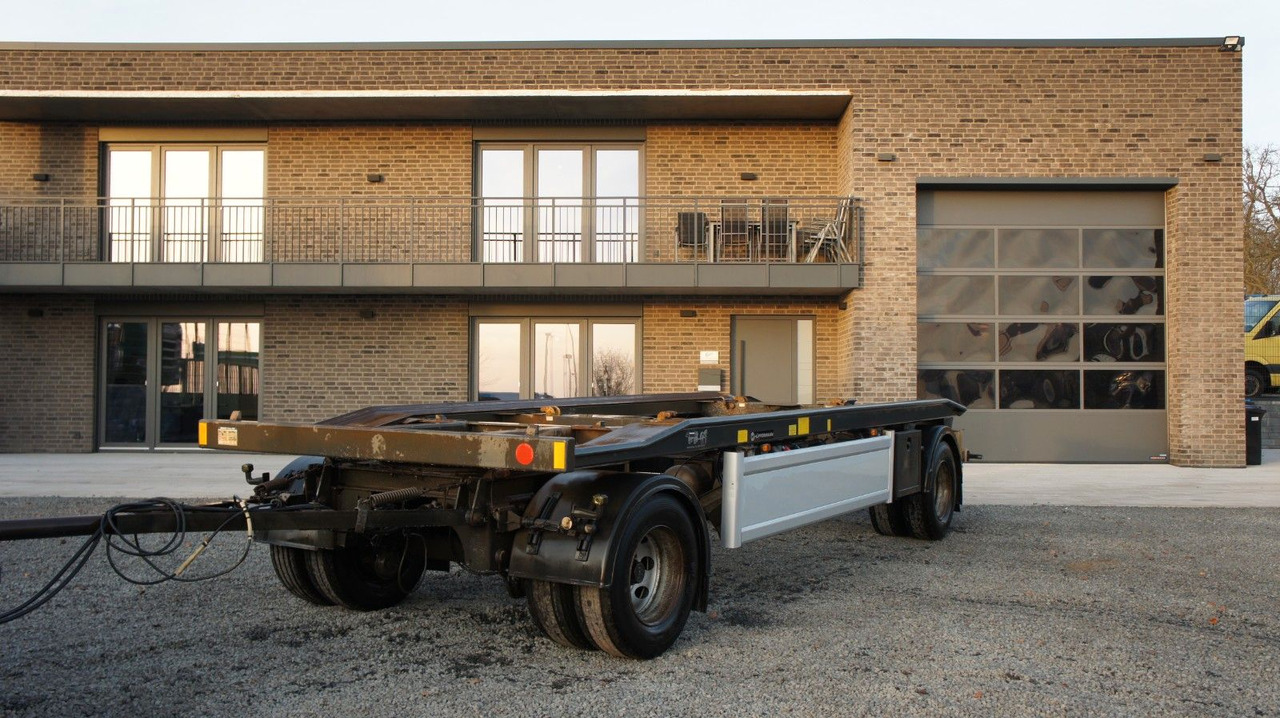 Hüffermann HAR 18.70 Abrollanhänger Abroller Doppelbereifun - Причіп мультиліфт/ Бункеровоз: фото 1 Hüffermann HAR 18.70 Abrollanhänger Abroller Doppelbereifun - Причіп мультиліфт/ Бункеровоз: фото 1