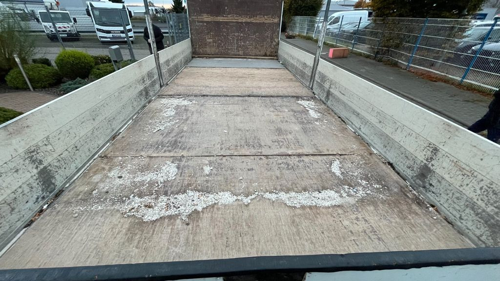 Iveco Eurocargo ML 80E18 Pritsche  - Легка бортова вантажівка: фото 3 Iveco Eurocargo ML 80E18 Pritsche  - Легка бортова вантажівка: фото 3