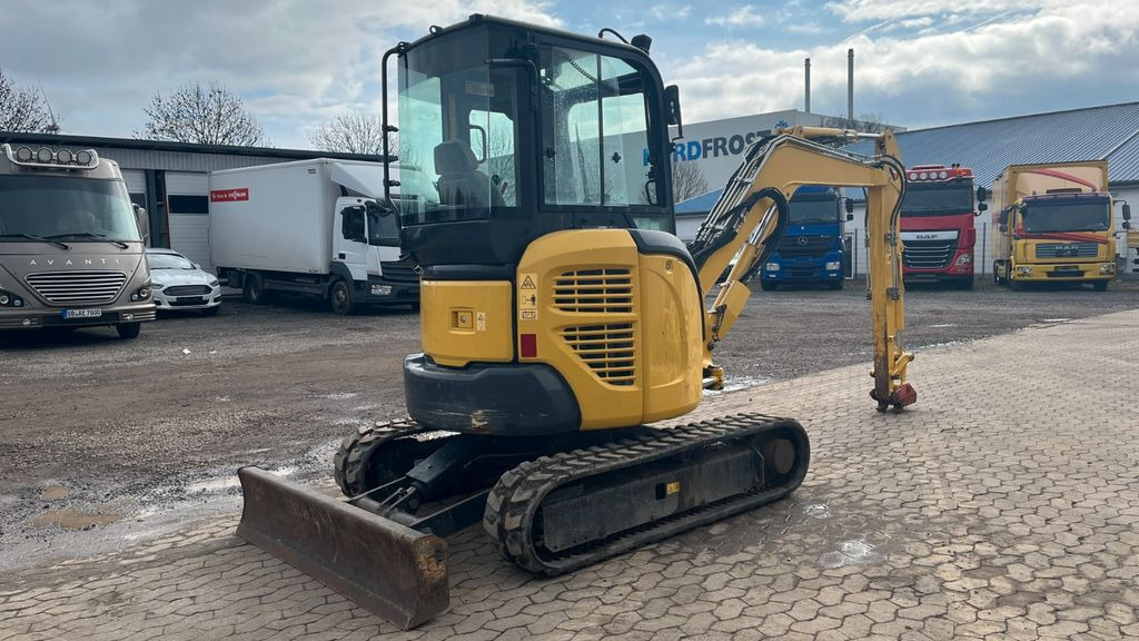 Komatsu PC35MR-3 PC35MR Minibagger 3740 Kg ab 469€ mtl. - Міні-екскаватор: фото 4 Komatsu PC35MR-3 PC35MR Minibagger 3740 Kg ab 469€ mtl. - Міні-екскаватор: фото 4