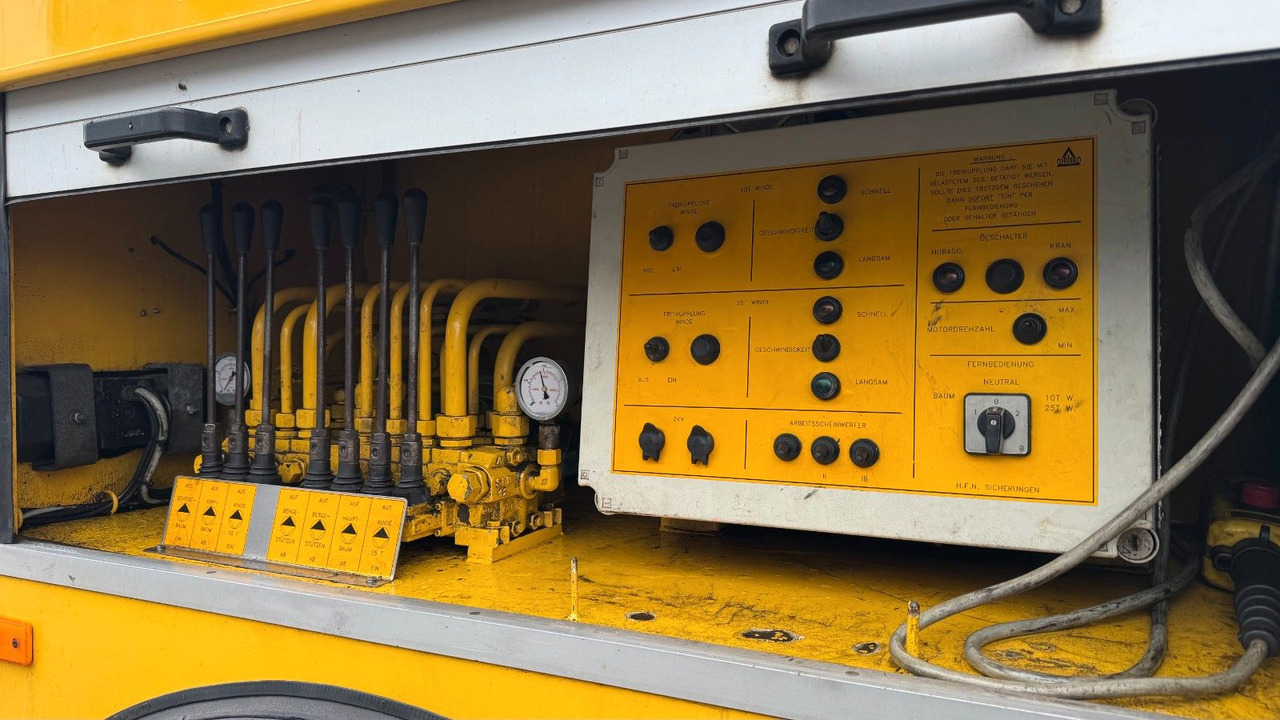 MAN 35.463 Abschleppwagen Kran LKW Berger Wilk WR25 - Евакуатор: фото 5 MAN 35.463 Abschleppwagen Kran LKW Berger Wilk WR25 - Евакуатор: фото 5