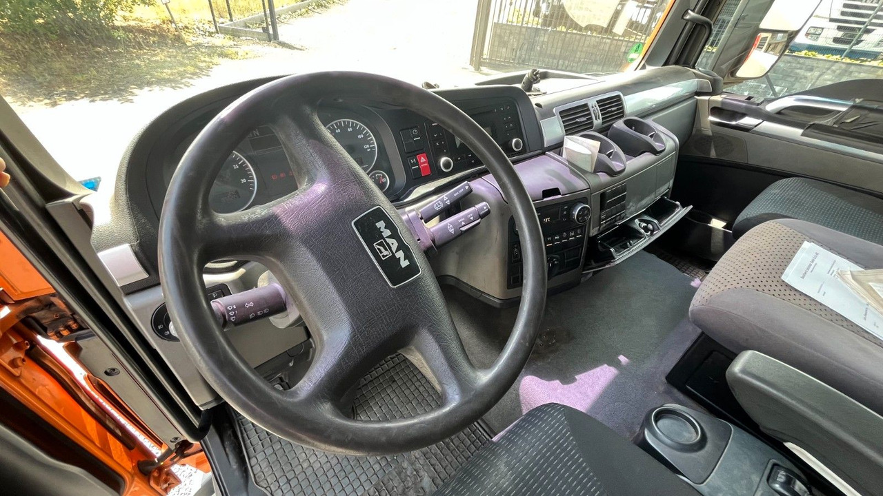 MAN TGS 26.320 Abschlepper Transporter Baumaschinen в лізинг MAN TGS 26.320 Abschlepper Transporter Baumaschinen: фото 8 MAN TGS 26.320 Abschlepper Transporter Baumaschinen в лізинг MAN TGS 26.320 Abschlepper Transporter Baumaschinen: фото 8