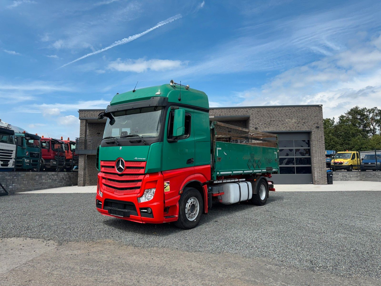 Mercedes-Benz Actros 1842 Kipper Dreiseitenkipper - Самоскид вантажівка: фото 3 Mercedes-Benz Actros 1842 Kipper Dreiseitenkipper - Самоскид вантажівка: фото 3