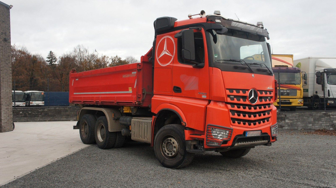 Mercedes-Benz Actros 2663 Dreiseitenkipper Meiller Bordmatik - Самоскид вантажівка: фото 3 Mercedes-Benz Actros 2663 Dreiseitenkipper Meiller Bordmatik - Самоскид вантажівка: фото 3