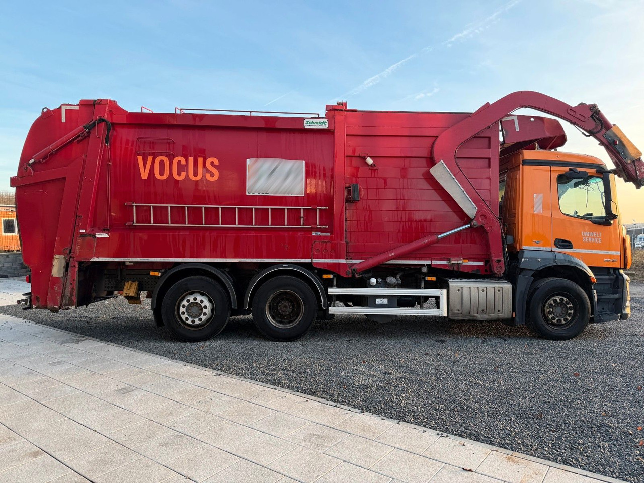 Mercedes-Benz Antos 2840 2740 2540Müllwagen Frontlader Euro 6c - Сміттєвози: фото 5 Mercedes-Benz Antos 2840 2740 2540Müllwagen Frontlader Euro 6c - Сміттєвози: фото 5