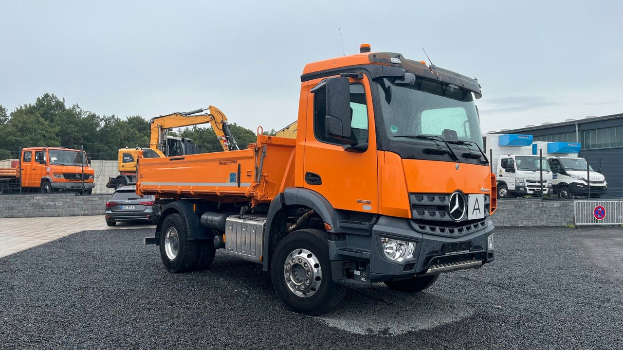Mercedes-Benz Arocs 1835 Dreiseitenikpper Meiller - Самоскид вантажівка: фото 3 Mercedes-Benz Arocs 1835 Dreiseitenikpper Meiller - Самоскид вантажівка: фото 3
