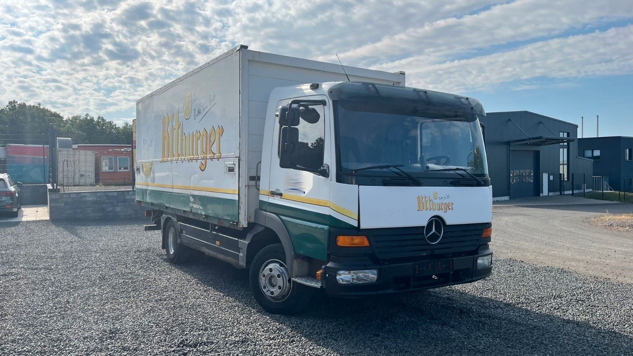 Mercedes-Benz Atego 818 Getränke Getränkeaufbau - Для перевезення напоїв вантажівка: фото 4 Mercedes-Benz Atego 818 Getränke Getränkeaufbau - Для перевезення напоїв вантажівка: фото 4