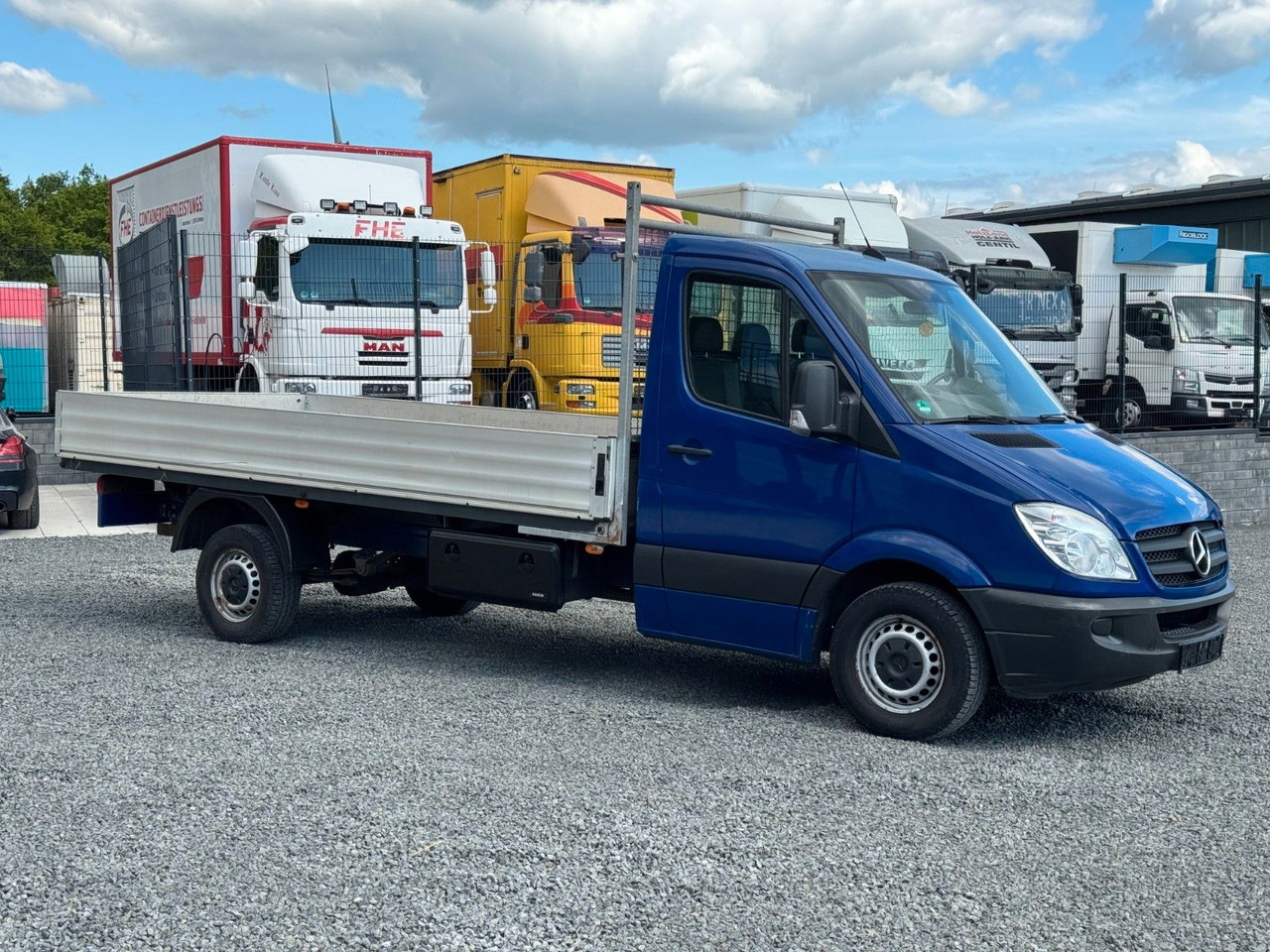 Mercedes-Benz Sprinter 316 CDI Pritsche - Легка бортова вантажівка: фото 4 Mercedes-Benz Sprinter 316 CDI Pritsche - Легка бортова вантажівка: фото 4