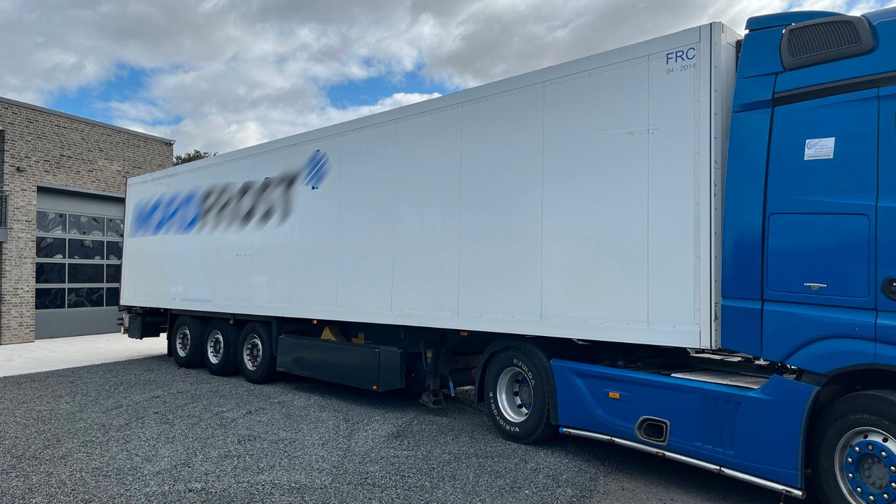 Schmitz Cargobull SKO 24 Kühlkoffer SAF Carrier Faltwand - Рефрижератор напівпричіп: фото 5 Schmitz Cargobull SKO 24 Kühlkoffer SAF Carrier Faltwand - Рефрижератор напівпричіп: фото 5