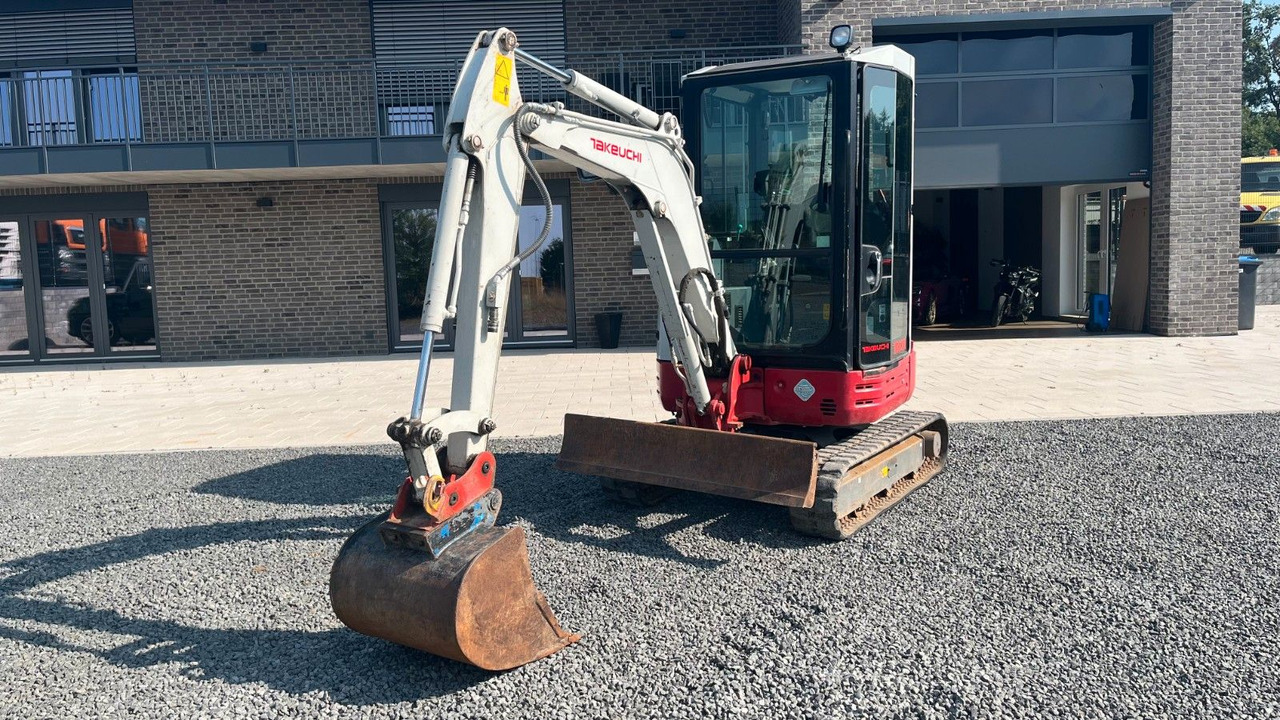 Takeuchi TB23R Minibagger 2670 Kg Takeuchi TB23R Minibagger 2670 Kg - Міні-екскаватор: фото 2 Takeuchi TB23R Minibagger 2670 Kg Takeuchi TB23R Minibagger 2670 Kg - Міні-екскаватор: фото 2