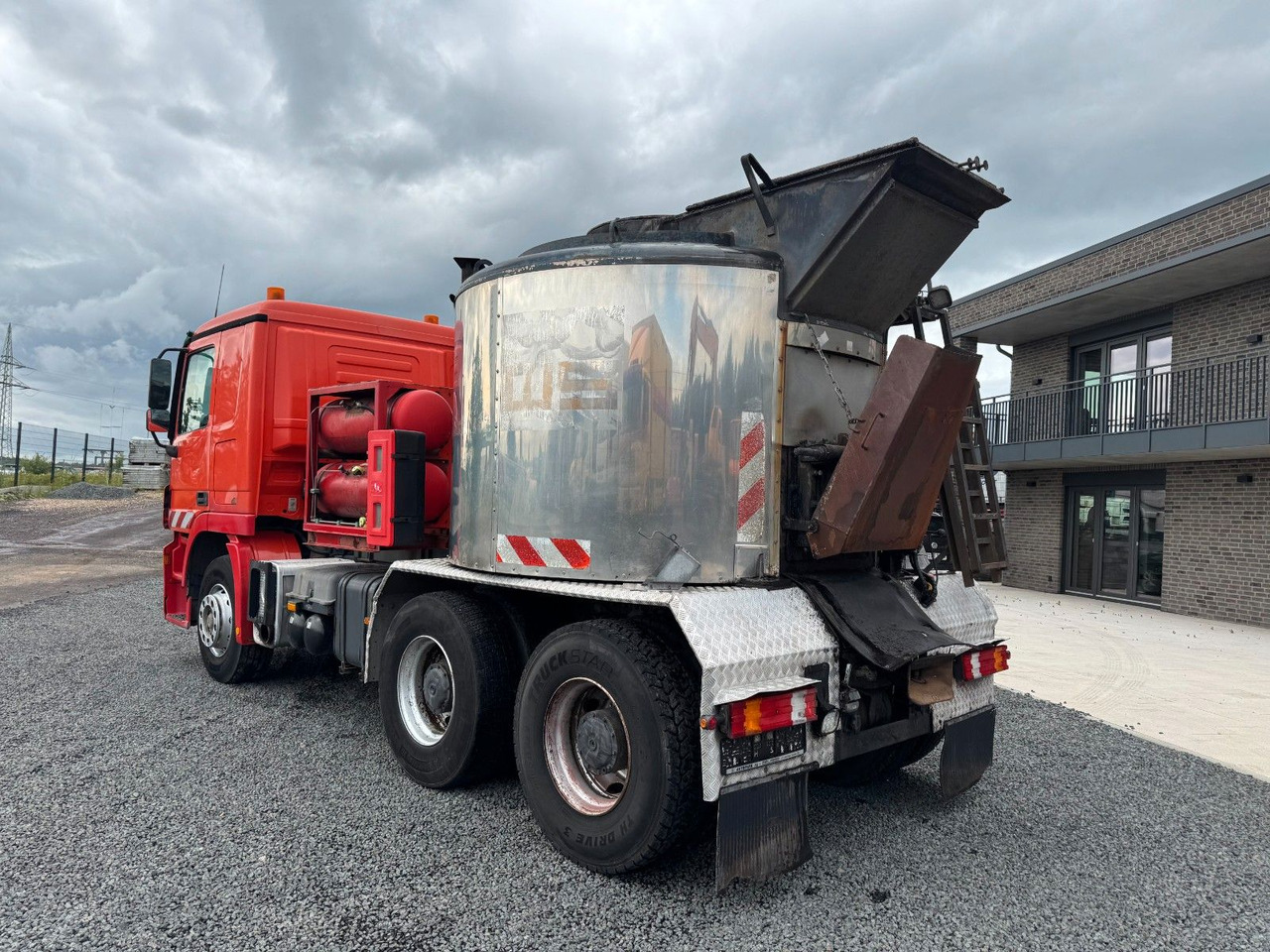 Вантажівка Mercedes-Benz Actros 2641 LS 6x4 Asphaltkocher 6x4: фото 10 Вантажівка Mercedes-Benz Actros 2641 LS 6x4 Asphaltkocher 6x4: фото 10