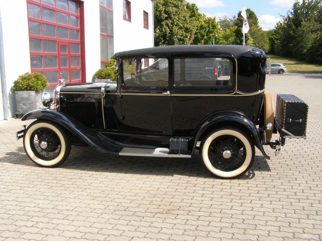 Ford MODELL  A  / TUDOR  +  H-Kennzeichen - Седан: фото 3 Ford MODELL  A  / TUDOR  +  H-Kennzeichen - Седан: фото 3