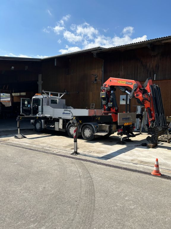 MAN TGS 33 . 440 6x4 Palfinger P K 74002 Seilwinde - Вантажівка з маніпулятором, Бортова вантажівка/ Платформа: фото 4 MAN TGS 33 . 440 6x4 Palfinger P K 74002 Seilwinde - Вантажівка з маніпулятором, Бортова вантажівка/ Платформа: фото 4