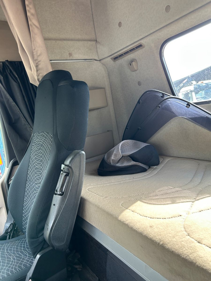 Mercedes-Benz Actros 2646 6x2 BL - Гаковий мультиліфт вантажівка: фото 4 Mercedes-Benz Actros 2646 6x2 BL - Гаковий мультиліфт вантажівка: фото 4