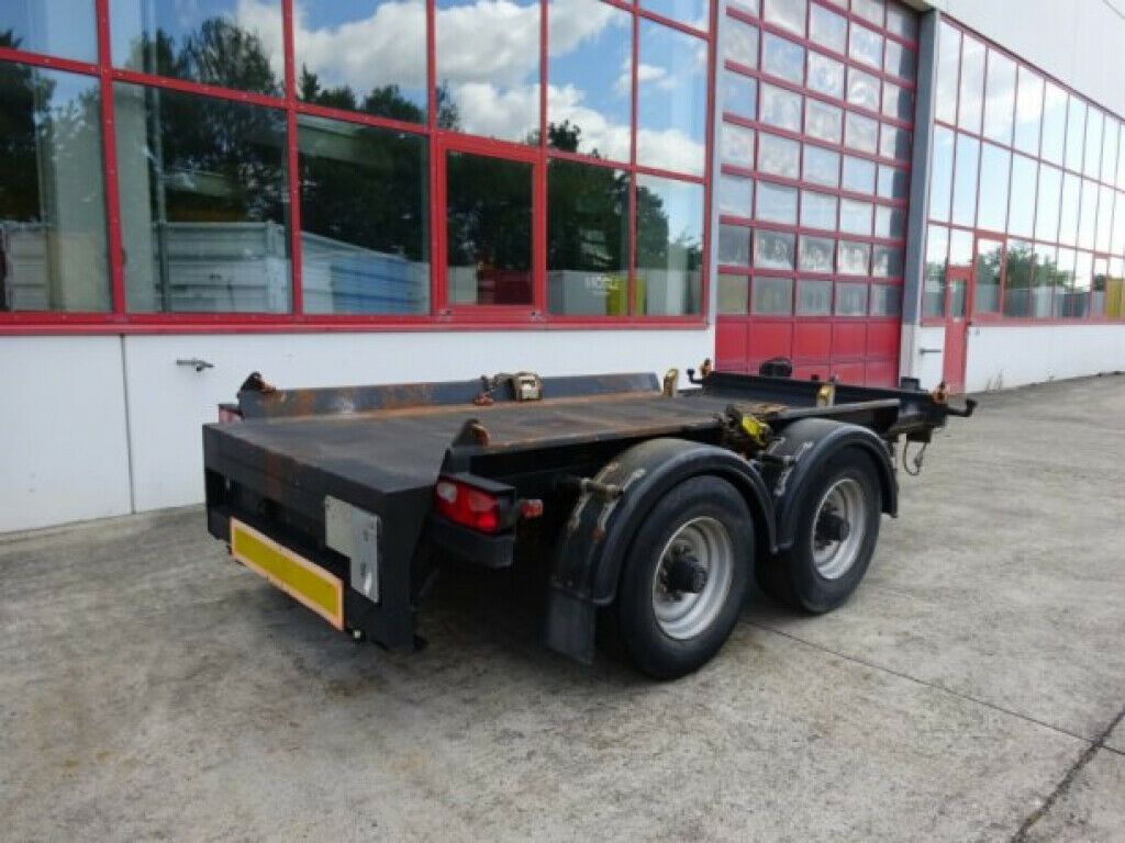 Hüffermann 13 t Tandem- Absetztmulden Anhänger - Причіп мультиліфт/ Бункеровоз: фото 2 Hüffermann 13 t Tandem- Absetztmulden Anhänger - Причіп мультиліфт/ Бункеровоз: фото 2