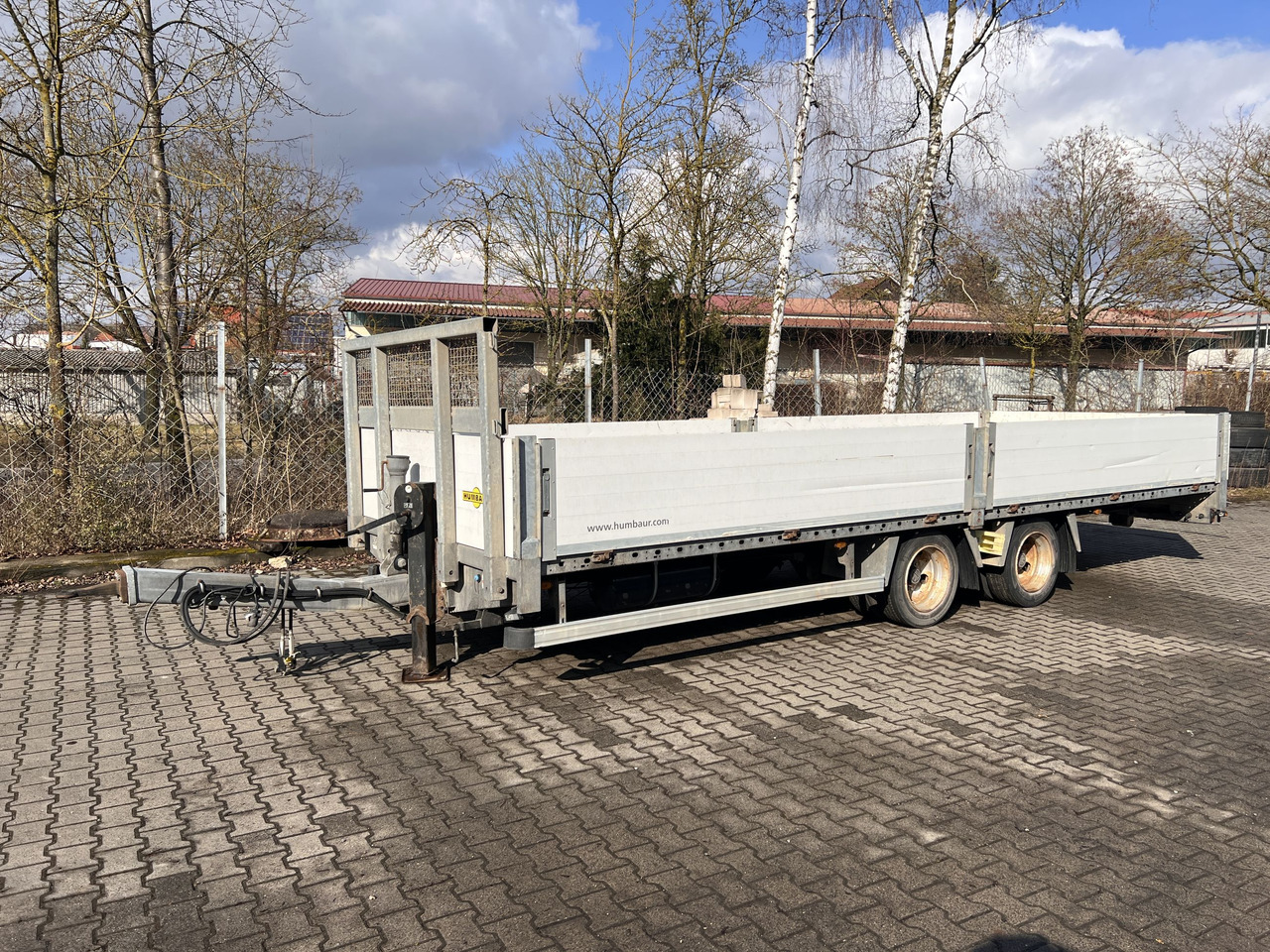 Humbaur HBTZ 137224 14,4 t Tandem- Pritschenanhänger- Tieflader - Низькорамна платформа причіп: фото 2 Humbaur HBTZ 137224 14,4 t Tandem- Pritschenanhänger- Tieflader - Низькорамна платформа причіп: фото 2