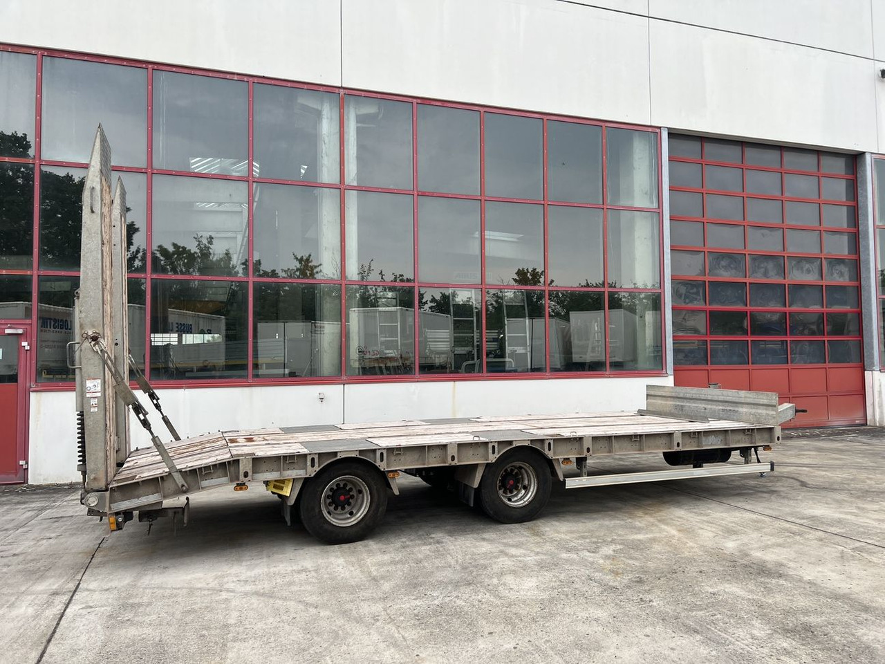 Humbaur HBTZ 21 t Tandemtieflader - Низькорамна платформа причіп: фото 3 Humbaur HBTZ 21 t Tandemtieflader - Низькорамна платформа причіп: фото 3