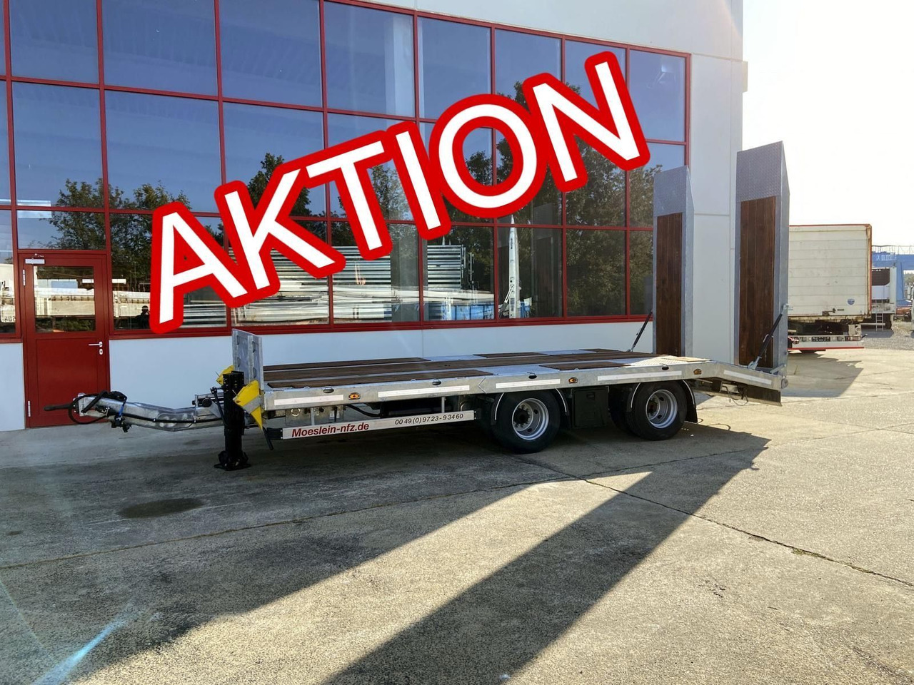Möslein 21 t Tandemtieflader, Luftgefedert, NEU - Низькорамна платформа причіп: фото 1 Möslein 21 t Tandemtieflader, Luftgefedert, NEU - Низькорамна платформа причіп: фото 1