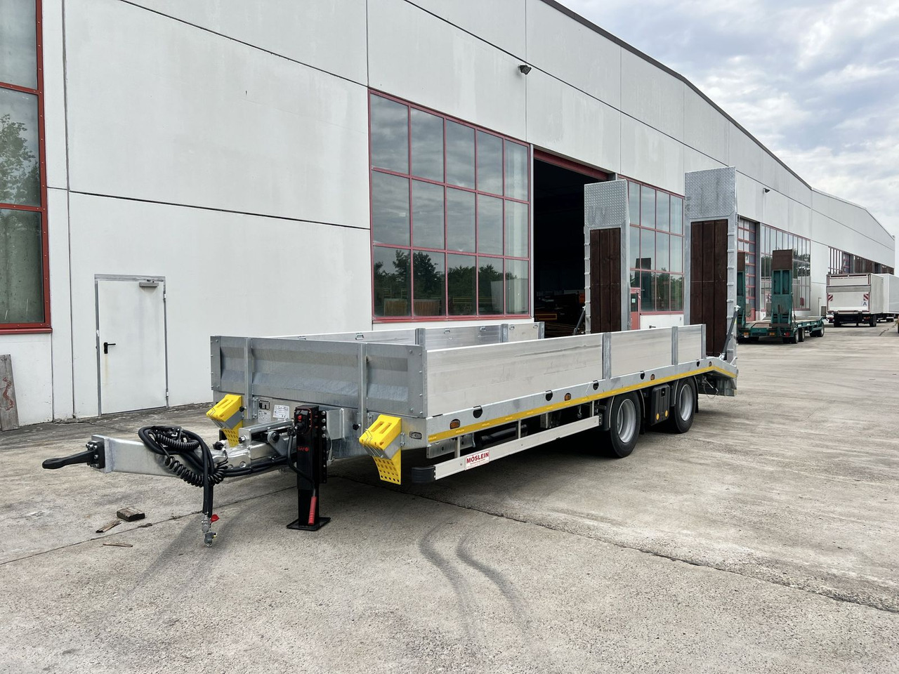 Möslein 21 t Tandemtieflader, Luftgefedert, NEU - Низькорамна платформа причіп: фото 2 Möslein 21 t Tandemtieflader, Luftgefedert, NEU - Низькорамна платформа причіп: фото 2
