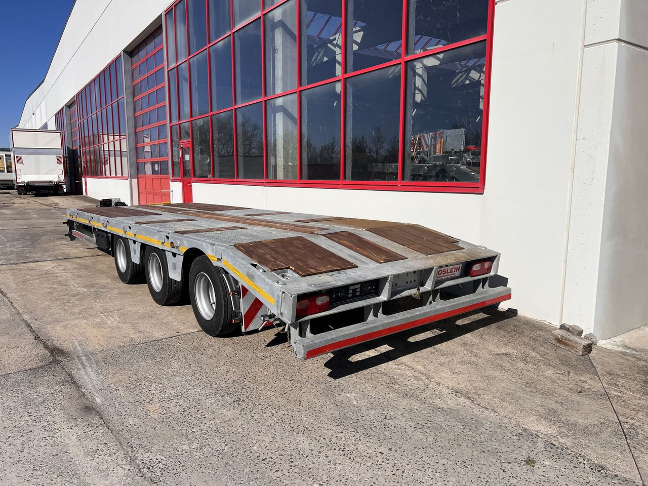 Möslein 31 t Tridemtieflader gelenkt, Neuwertig - Низькорамна платформа причіп: фото 3 Möslein 31 t Tridemtieflader gelenkt, Neuwertig - Низькорамна платформа причіп: фото 3