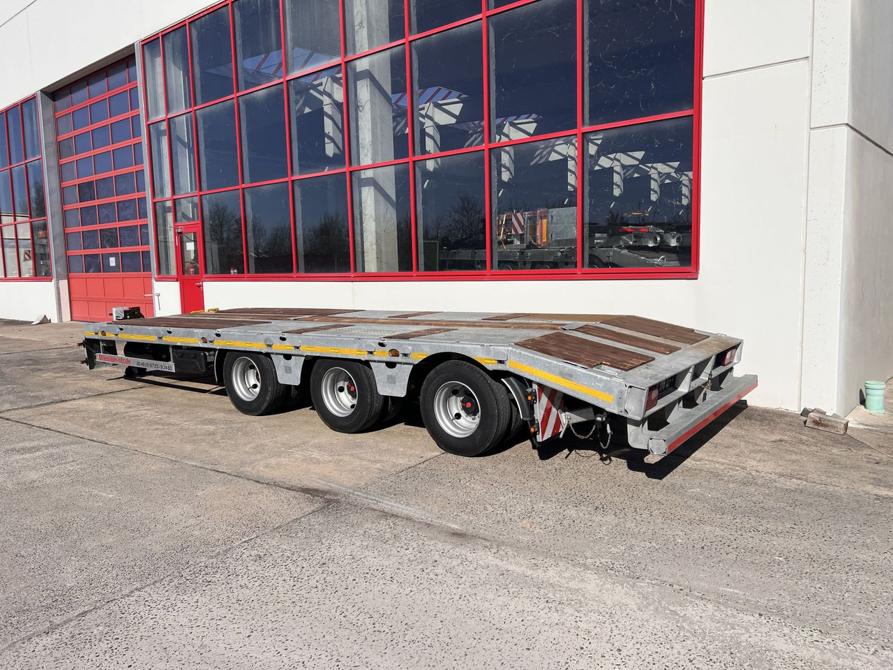 Möslein 31 t Tridemtieflader gelenkt, Neuwertig - Низькорамна платформа причіп: фото 2 Möslein 31 t Tridemtieflader gelenkt, Neuwertig - Низькорамна платформа причіп: фото 2