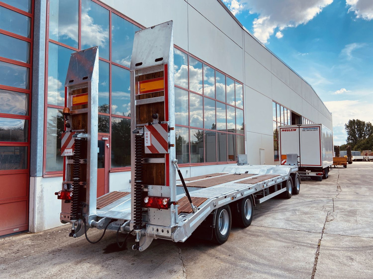 Möslein T 4 VB F 4 Achs Tieflader- Anhänger, Neufahrzeug - Низькорамна платформа причіп: фото 5 Möslein T 4 VB F 4 Achs Tieflader- Anhänger, Neufahrzeug - Низькорамна платформа причіп: фото 5