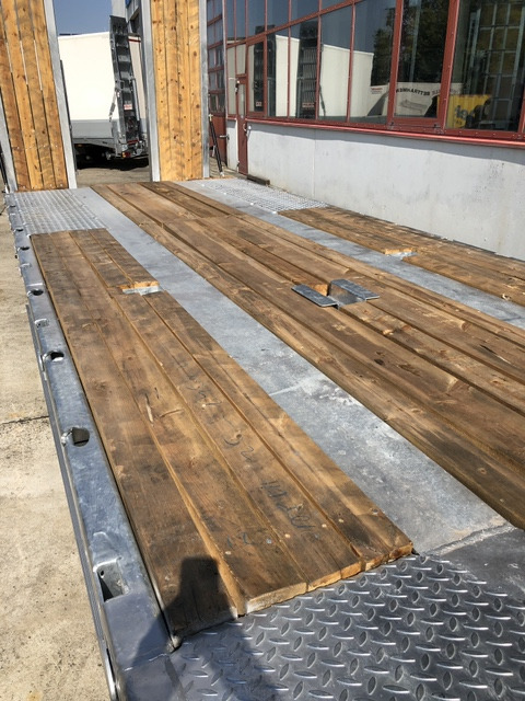 Möslein T3-6,60 VB F 3 Achs Tieflader- Anhänger, Verbreiterung - Низькорамна платформа причіп: фото 5 Möslein T3-6,60 VB F 3 Achs Tieflader- Anhänger, Verbreiterung - Низькорамна платформа причіп: фото 5