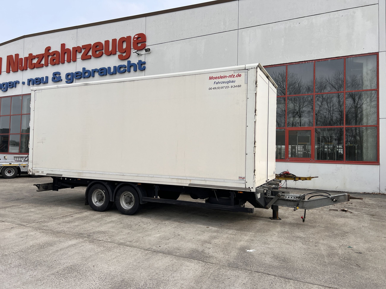 Möslein TKO 105 D Schwebheim  Tandemkoffer Durchladbar - Закритий кузов причіп: фото 1 Möslein TKO 105 D Schwebheim  Tandemkoffer Durchladbar - Закритий кузов причіп: фото 1