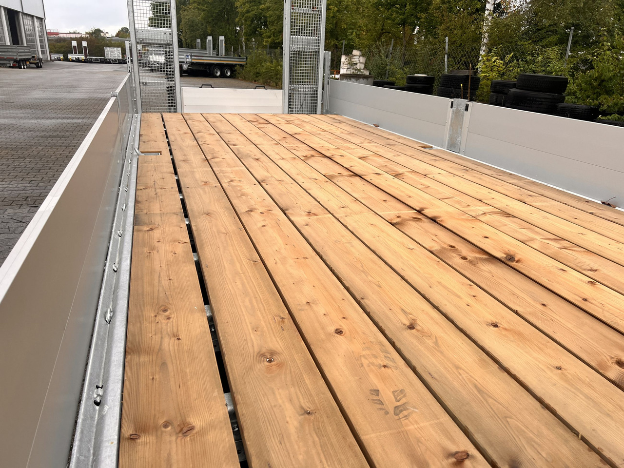 Möslein TT 14 14,4 t TandemtiefladerNeufahrzeug - Низькорамна платформа причіп: фото 4 Möslein TT 14 14,4 t TandemtiefladerNeufahrzeug - Низькорамна платформа причіп: фото 4