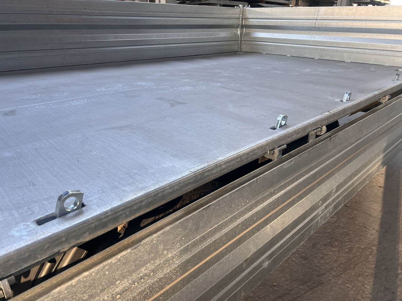 Möslein TTD 19 B neuer 19 t Tandemkipper- Tieflader - Самоскид причіп: фото 2 Möslein TTD 19 B neuer 19 t Tandemkipper- Tieflader - Самоскид причіп: фото 2