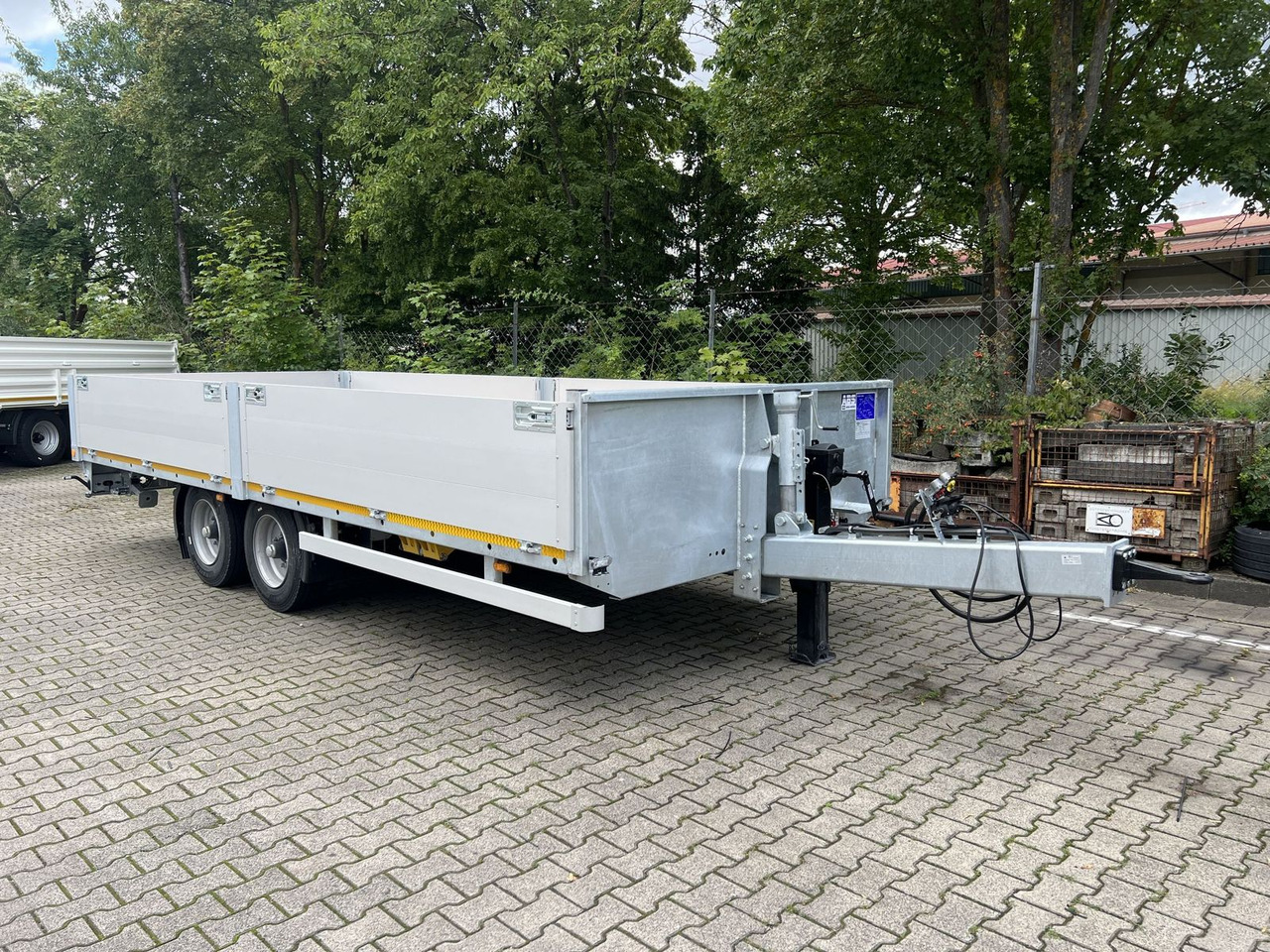 Möslein Tandem- Pritschenanhänger- Tieflader - Низькорамна платформа причіп: фото 3 Möslein Tandem- Pritschenanhänger- Tieflader - Низькорамна платформа причіп: фото 3