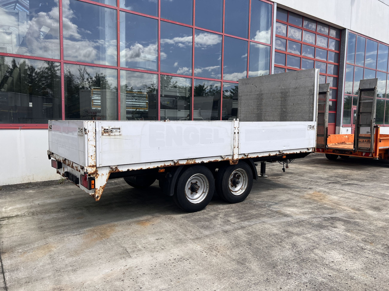 Müller Mitteltal EAL-TA Tandem- Pritschenanhänger - Бортовий причіп/ Платформа: фото 4 Müller Mitteltal EAL-TA Tandem- Pritschenanhänger - Бортовий причіп/ Платформа: фото 4