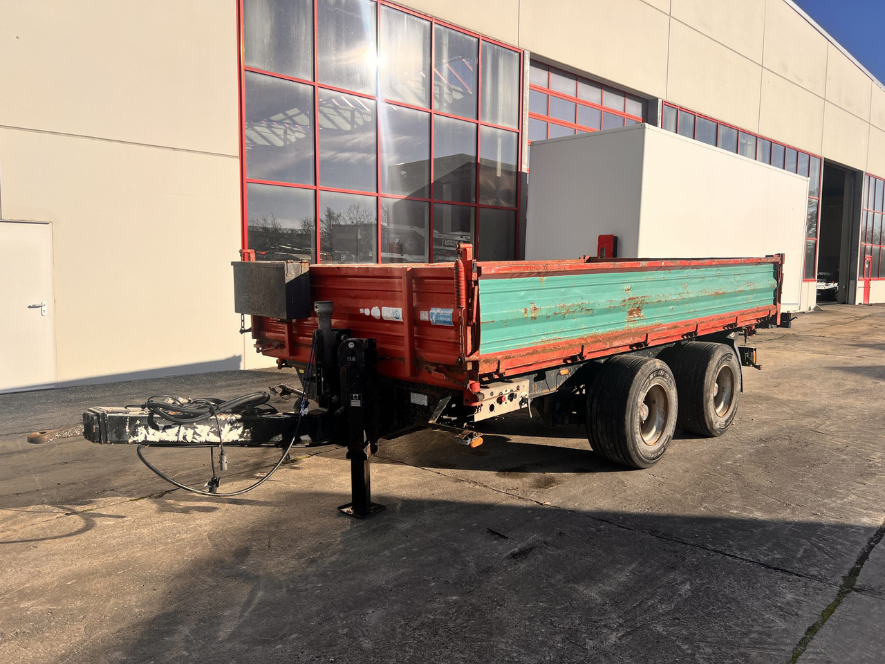 Obermaier OS2-TD190A 19 t Tandemkipper- Tieflader, Breitbereifung - Самоскид причіп: фото 4 Obermaier OS2-TD190A 19 t Tandemkipper- Tieflader, Breitbereifung - Самоскид причіп: фото 4