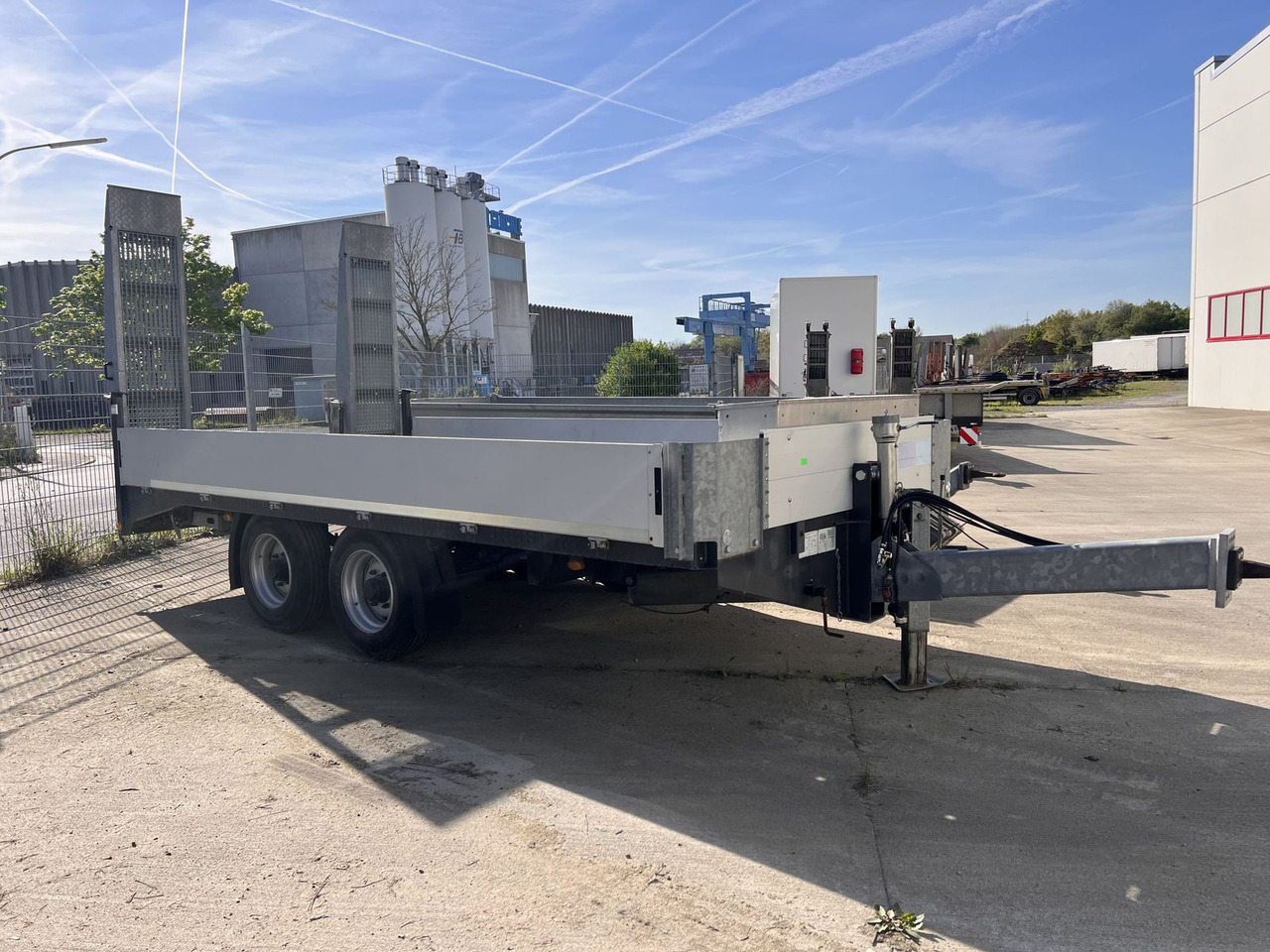 Низькорамна платформа причіп Tandemtieflader, wenig Benutzt: фото 1