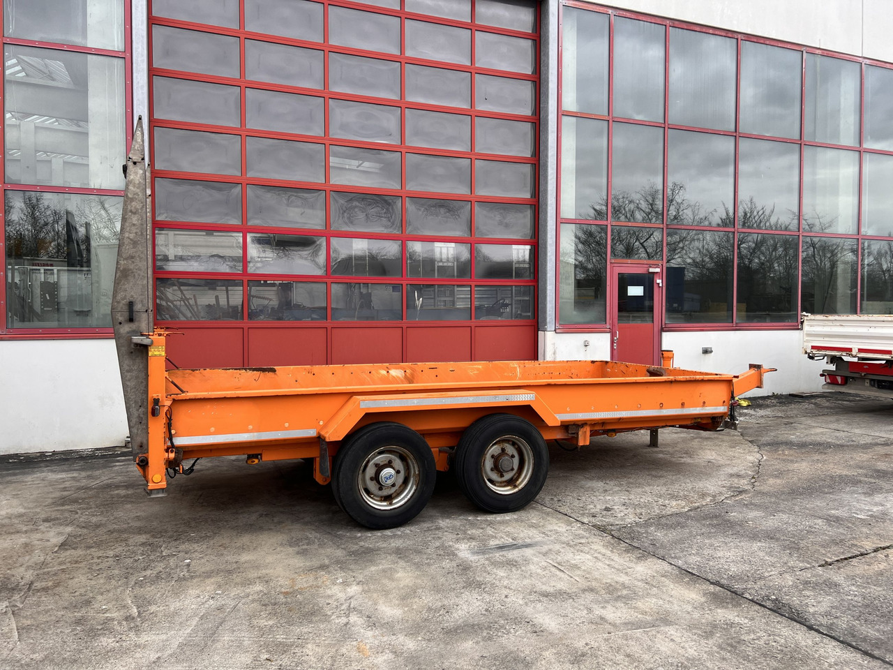 Tt Tandemtieflader - Низькорамна платформа причіп: фото 2 Tt Tandemtieflader - Низькорамна платформа причіп: фото 2