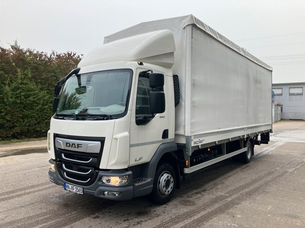DAF FA LF 260 12t Spier Pritsche Plane LBW - Тентована вантажівка: фото 1 DAF FA LF 260 12t Spier Pritsche Plane LBW - Тентована вантажівка: фото 1