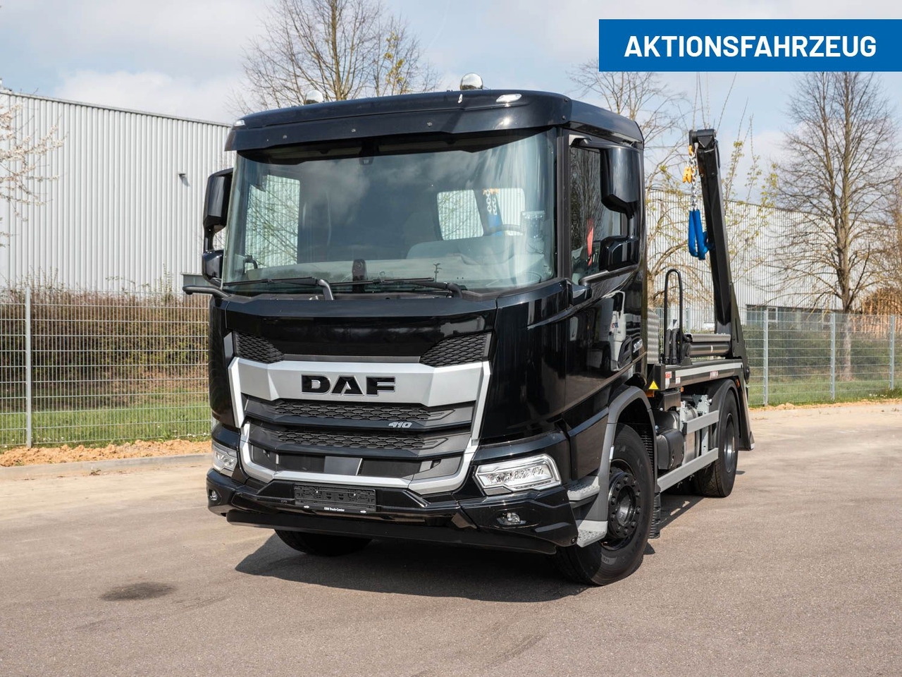 DAF FA XD 410 VDL Absetzkipper DAF FA XD 410 VDL Absetzkipper - Скіповий навантажувач вантажівка: фото 1 DAF FA XD 410 VDL Absetzkipper DAF FA XD 410 VDL Absetzkipper - Скіповий навантажувач вантажівка: фото 1