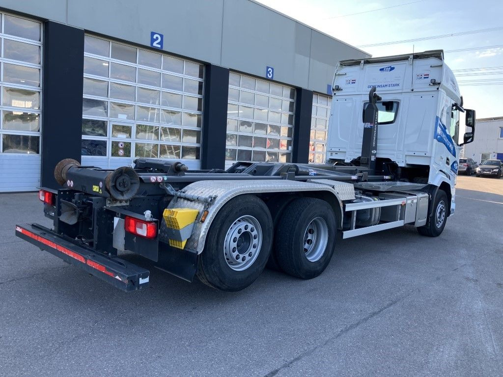 DAF FAN XF 480 mit VDL Abrollkipper DAF FAN XF 480 mit VDL Abrollkipper - Гаковий мультиліфт вантажівка: фото 4 DAF FAN XF 480 mit VDL Abrollkipper DAF FAN XF 480 mit VDL Abrollkipper - Гаковий мультиліфт вантажівка: фото 4
