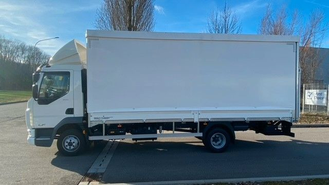 DAF LF 210 8t Pritsche-Plane LBW Tageszulassung DAF FA LF 210 08t Spier Pritsche-Plane - Тентована вантажівка: фото 3 DAF LF 210 8t Pritsche-Plane LBW Tageszulassung DAF FA LF 210 08t Spier Pritsche-Plane - Тентована вантажівка: фото 3