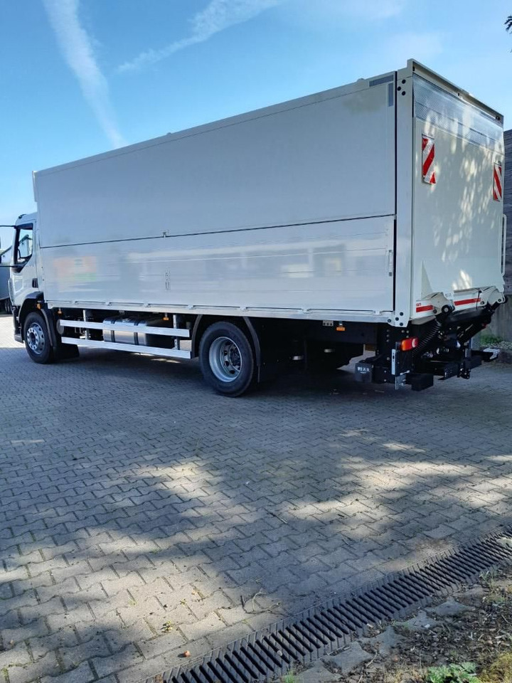 DAF XB 310 FA 18t Getränkeaufbau DAF XB 310 FA 18t Getränkeaufbau - Для перевезення напоїв вантажівка: фото 4 DAF XB 310 FA 18t Getränkeaufbau DAF XB 310 FA 18t Getränkeaufbau - Для перевезення напоїв вантажівка: фото 4
